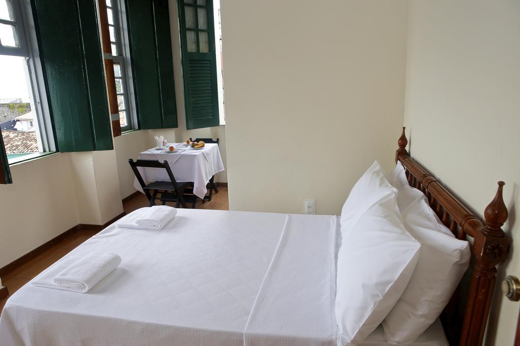 Hotel Sobrado 25 السلفادور الغرفة الصورة
